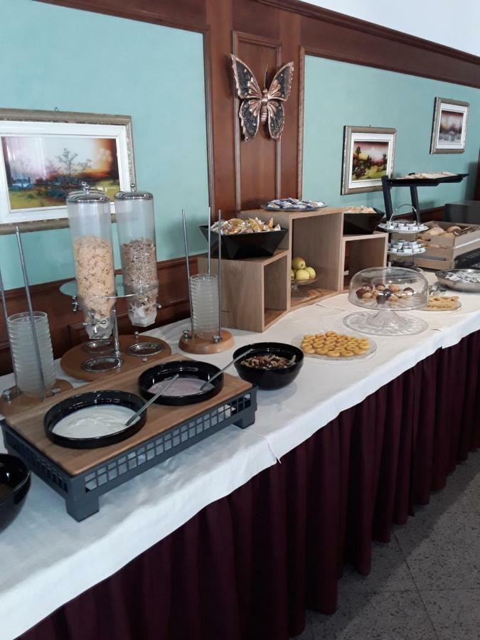 Hotel Bellaria Левико Терме Екстериор снимка