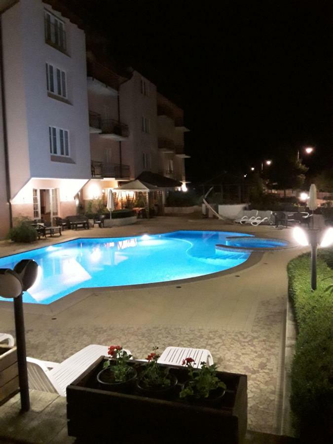 Hotel Bellaria Левико Терме Екстериор снимка