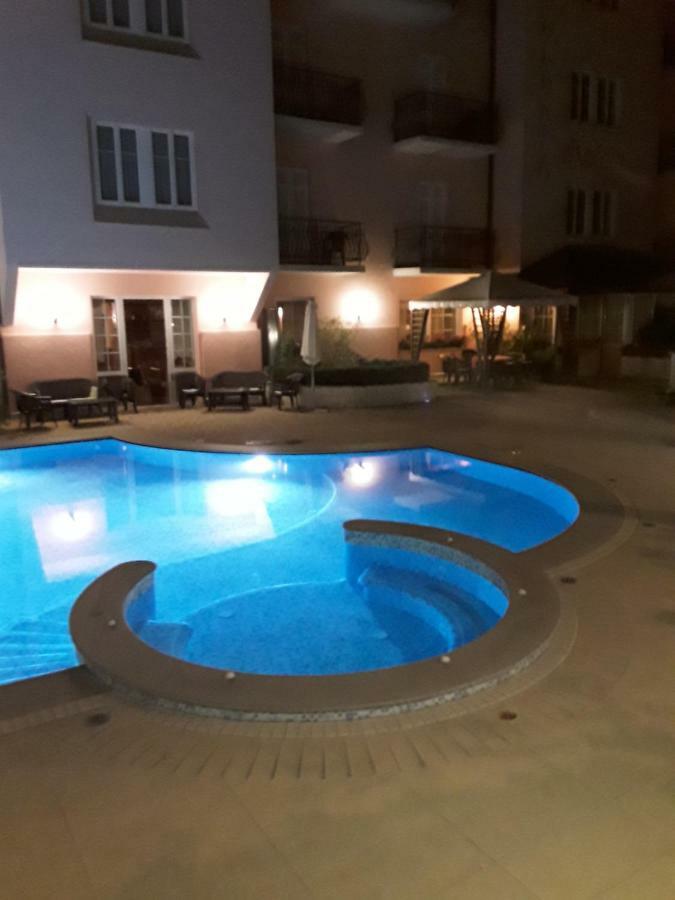 Hotel Bellaria Левико Терме Екстериор снимка