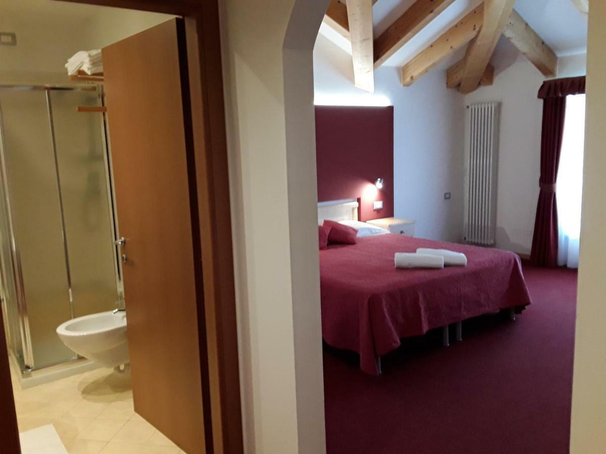 Hotel Bellaria Левико Терме Екстериор снимка