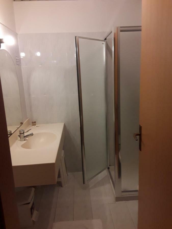Hotel Bellaria Левико Терме Екстериор снимка